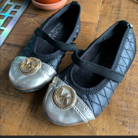 MICHAEL Michael Kors Other - 💎 Michael Kors Erin Camila Cap Toe Flats 8